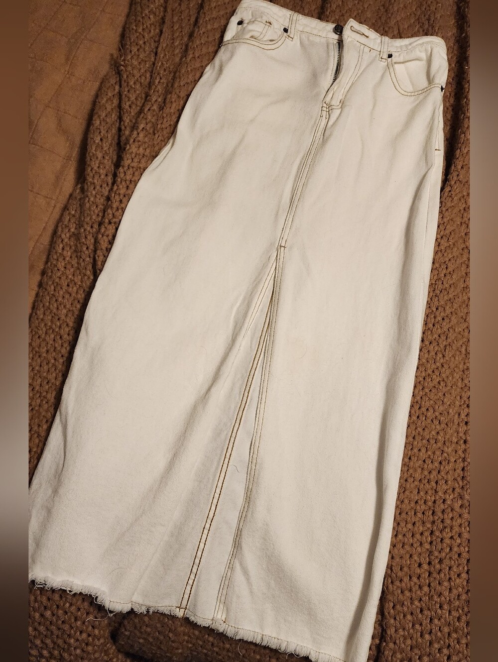 Mustard Seed Off-White Denim Skirt